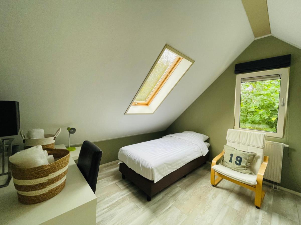 Villa Calma Rust Ruimte Luxe Inclusief Private Jacuzzi Zeewolde Ngoại thất bức ảnh